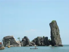 Ba Động - Bãi Biển Hoang Sơ Và Thơ Mộng